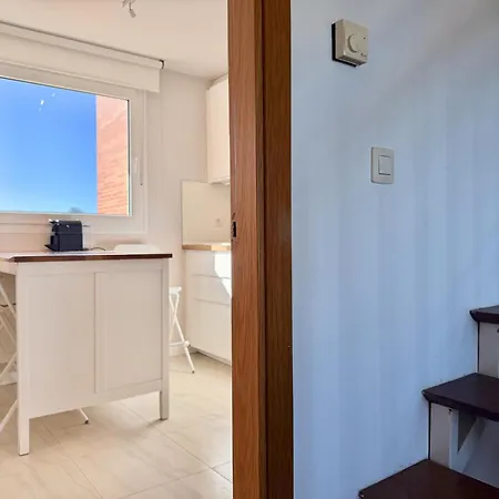 Duplex Mies De Usgo 아파트 *