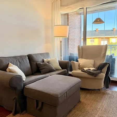 Duplex Mies De Usgo 아파트
